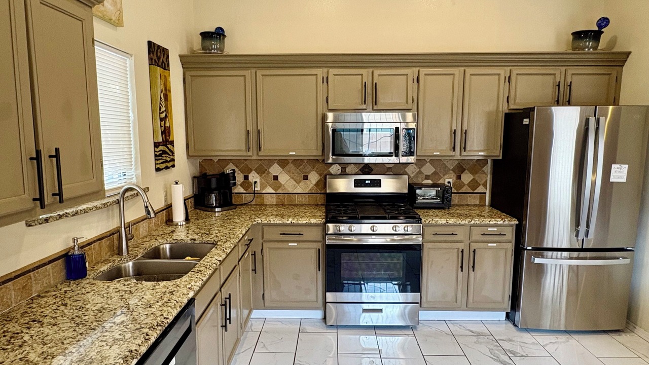 Photo of Kitchen in Ladera West