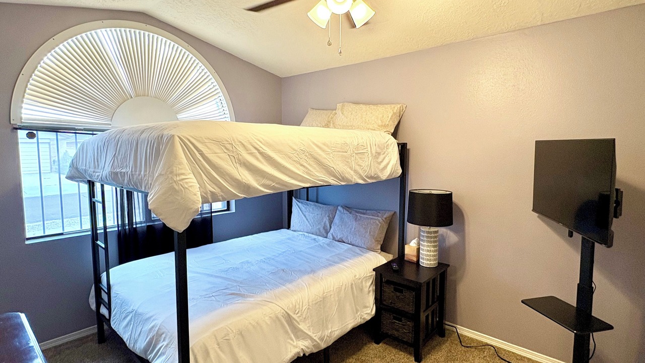 Photo of Bedroom in Ladera West