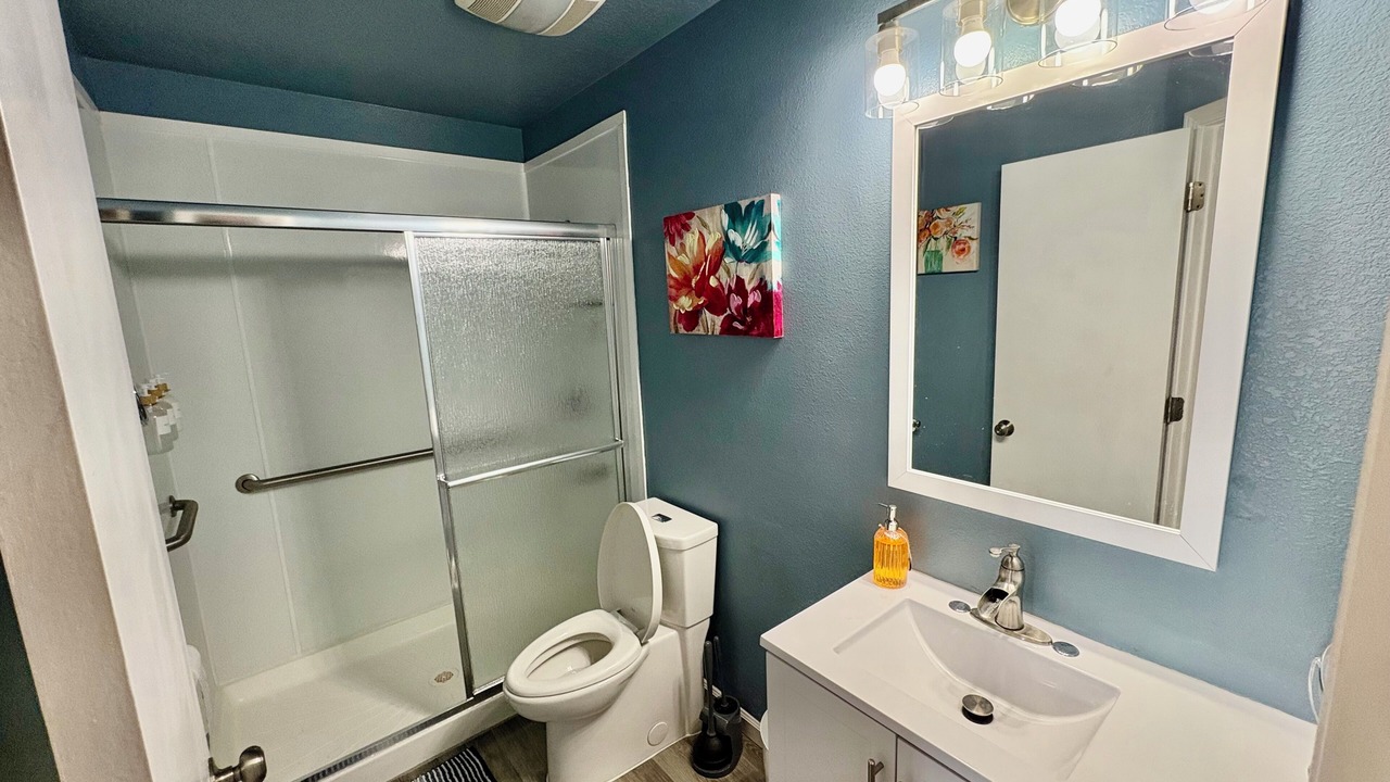 Photo of Bathroom in Ladera West