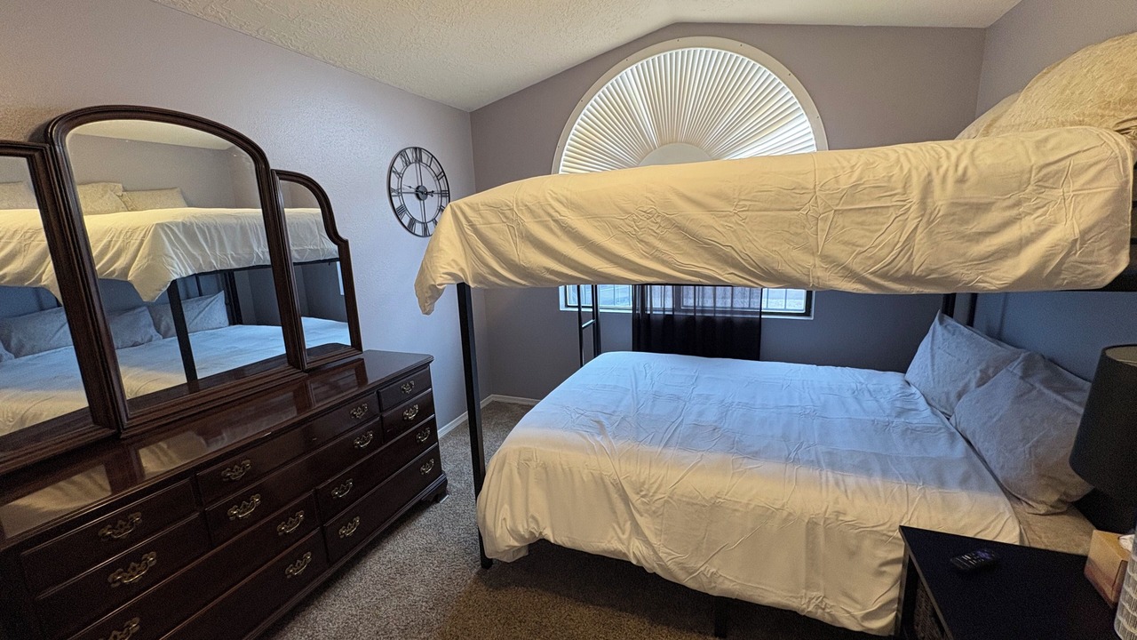 Photo of Bedroom in Ladera West