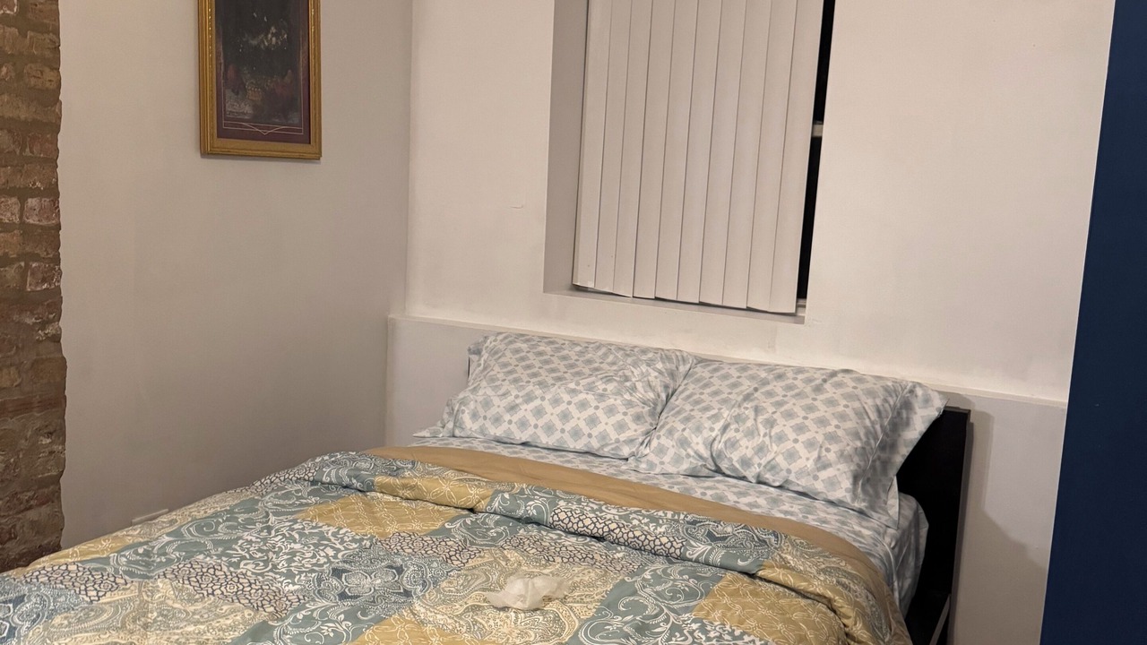 Photo of Bedroom in Near West Side