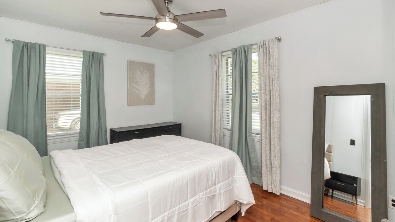 Photo of Bedroom in Mobile
