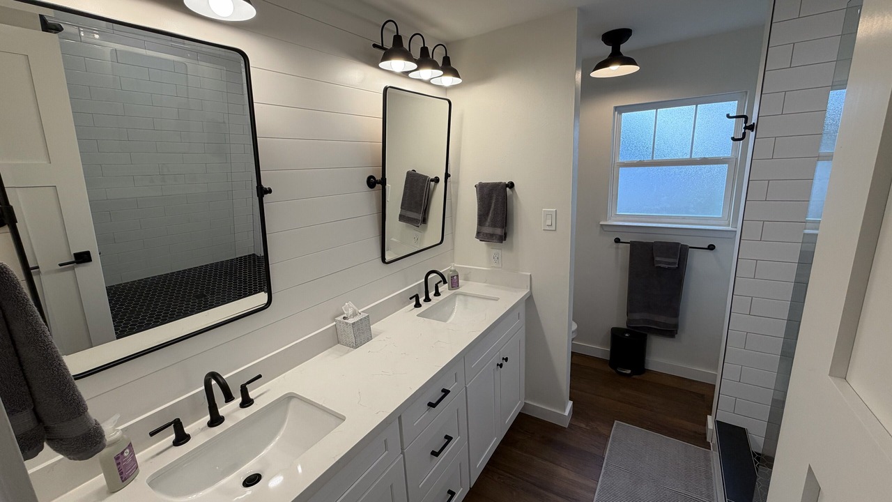 Photo of Bathroom in Manvel
