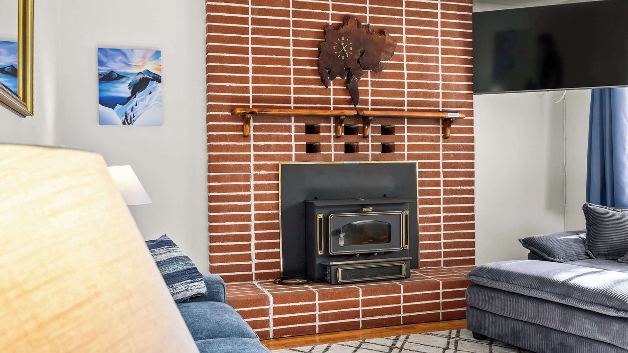 Photo of Livingroom in Felton