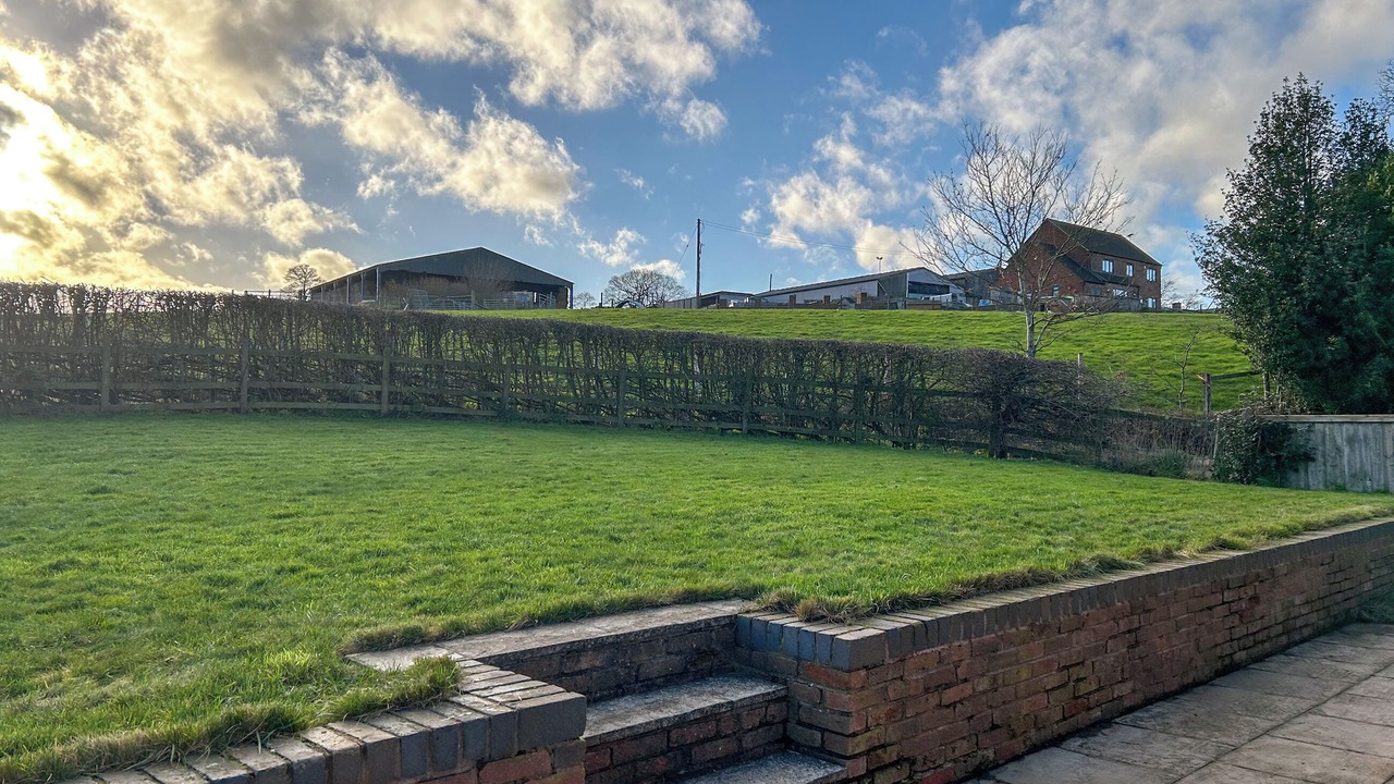 Photo of Outdoor in Amerton