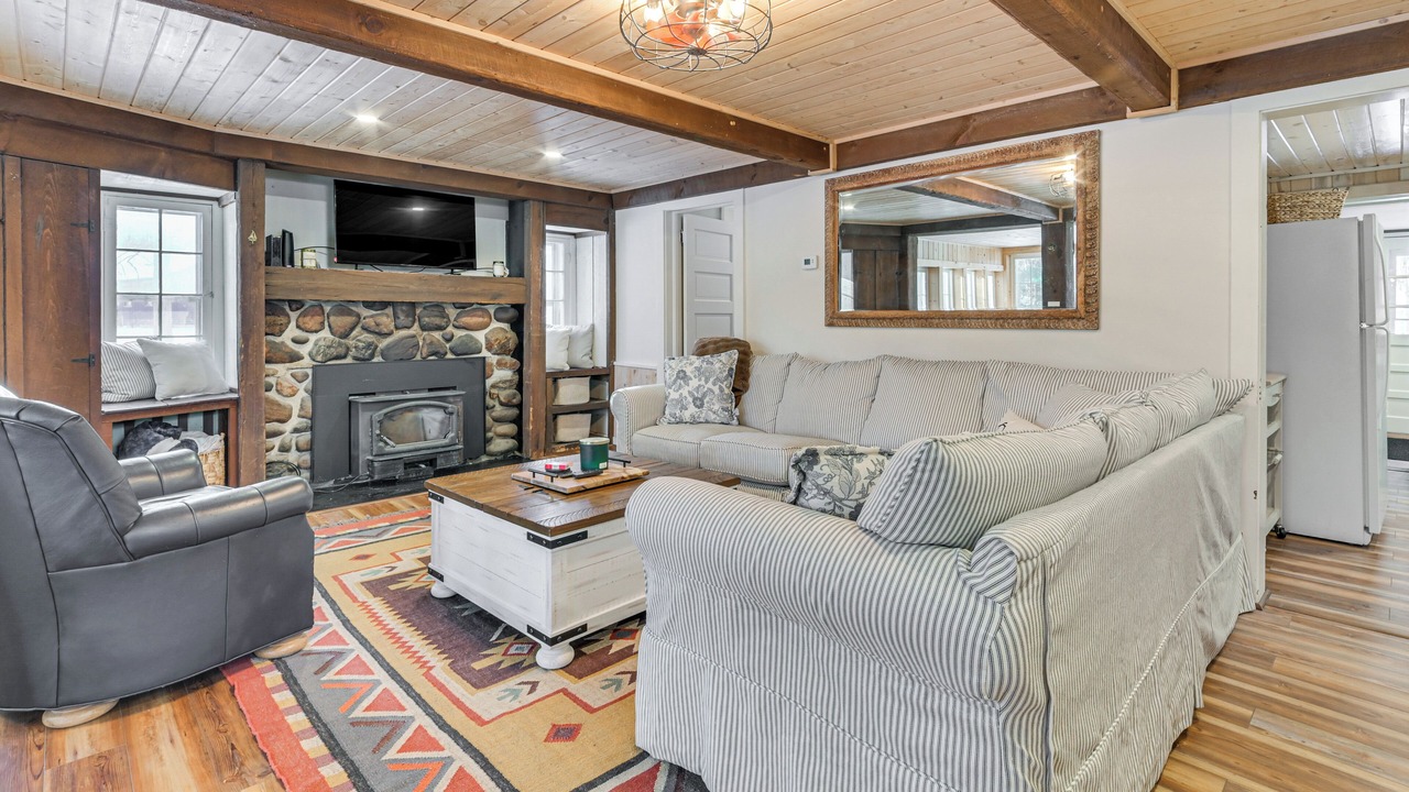 Photo of Livingroom in Indian River