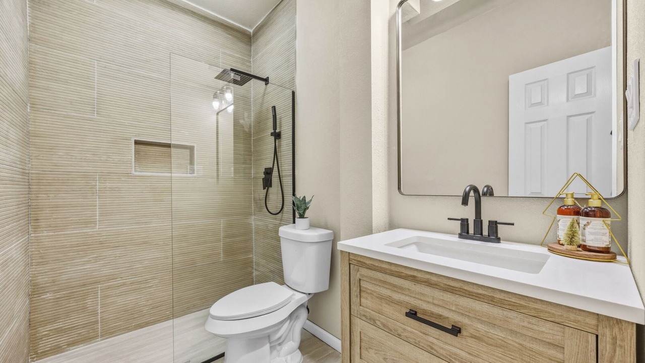 Photo of Bathroom in Manor