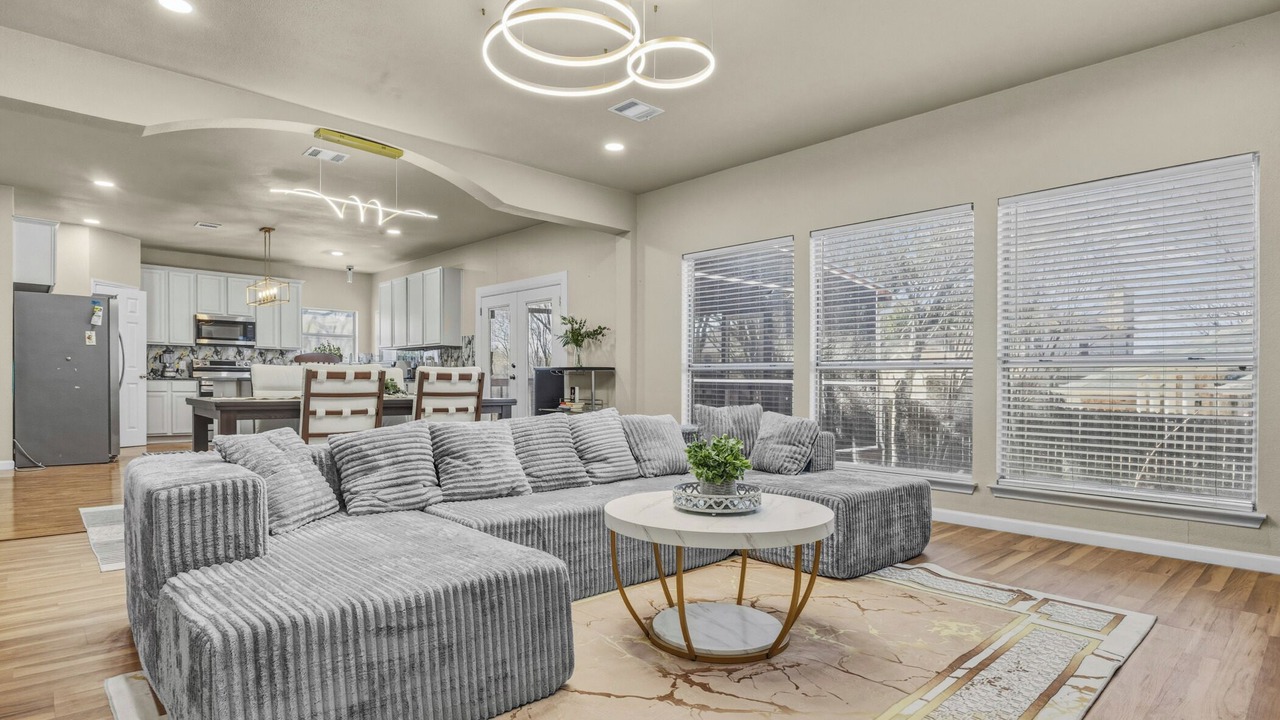 Photo of Livingroom in Manor