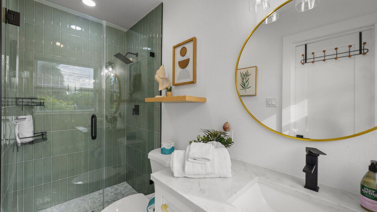Photo of Bathroom in Seminole
