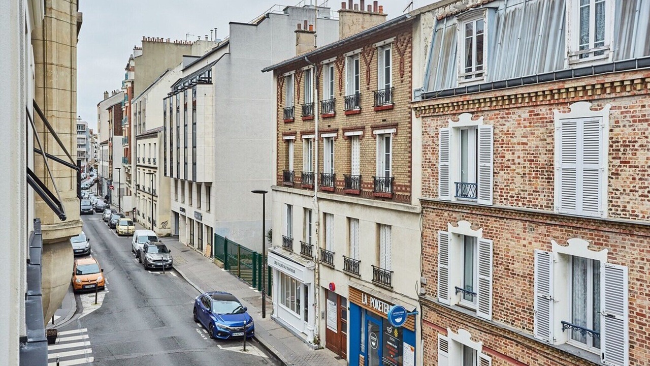 Photo of Others in Silly-Gallieni