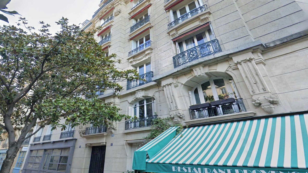 Photo of Others in Archives