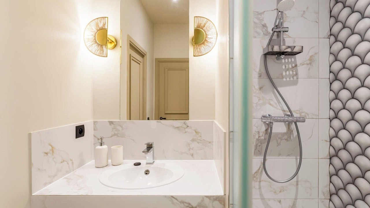 Photo of Others in Archives