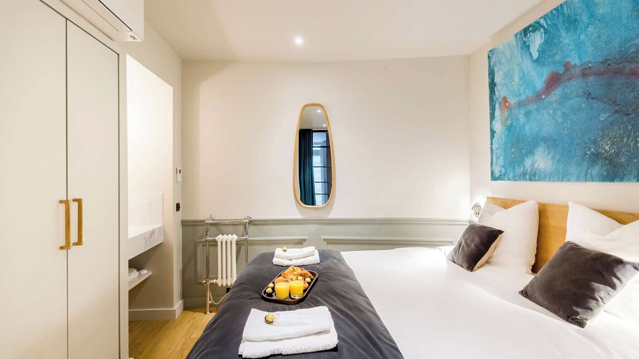 Photo of Others in Archives