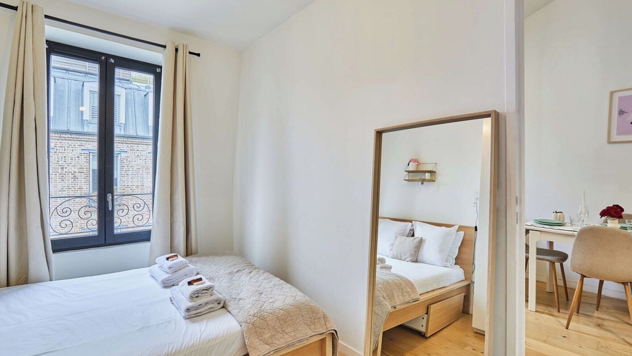 Photo of Others in Silly-Gallieni