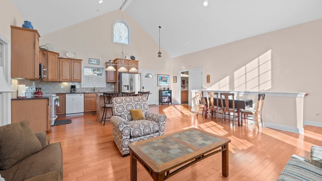Photo of Livingroom in Bowling Green