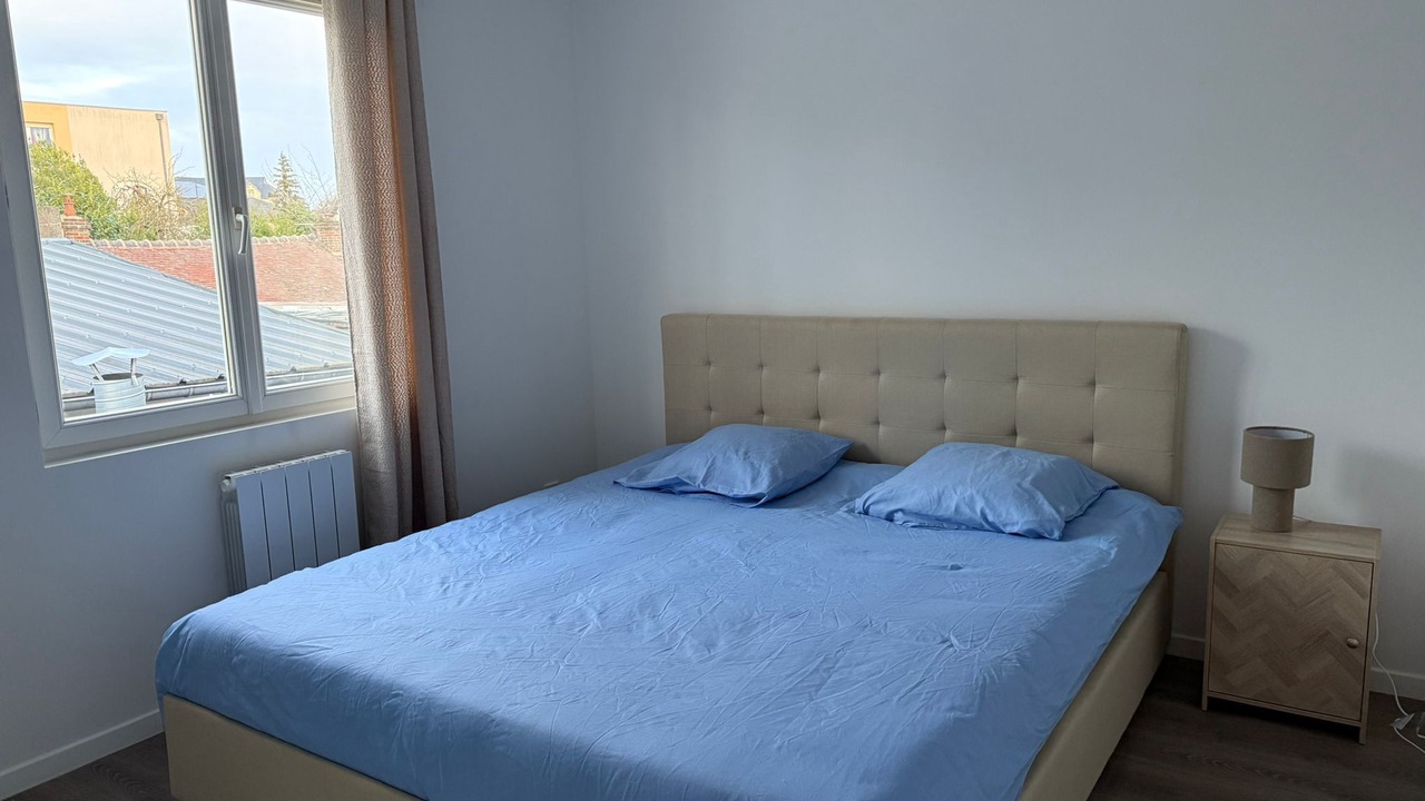 Photo of Bedroom in Evreux