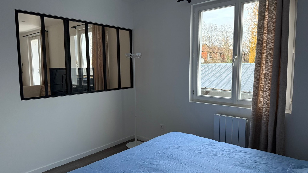 Photo of Bedroom in Evreux