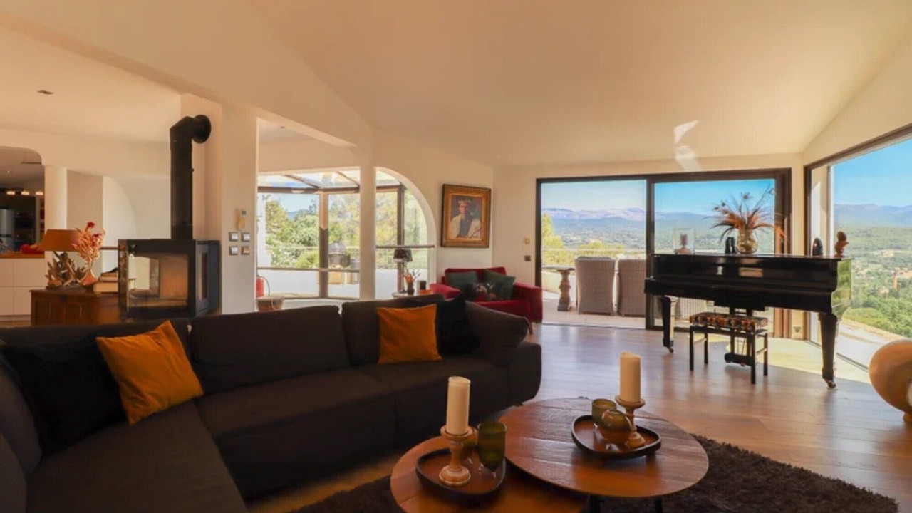 Photo of Livingroom in Tourrettes