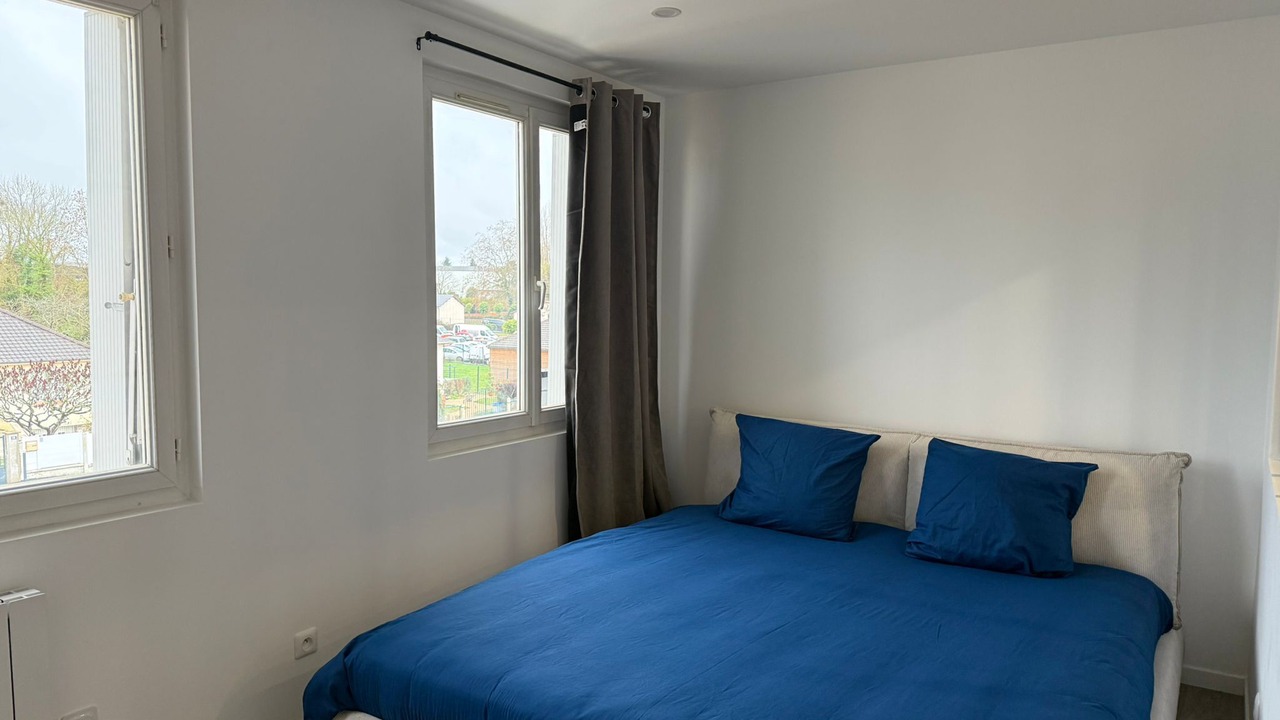 Photo of Bedroom in Evreux