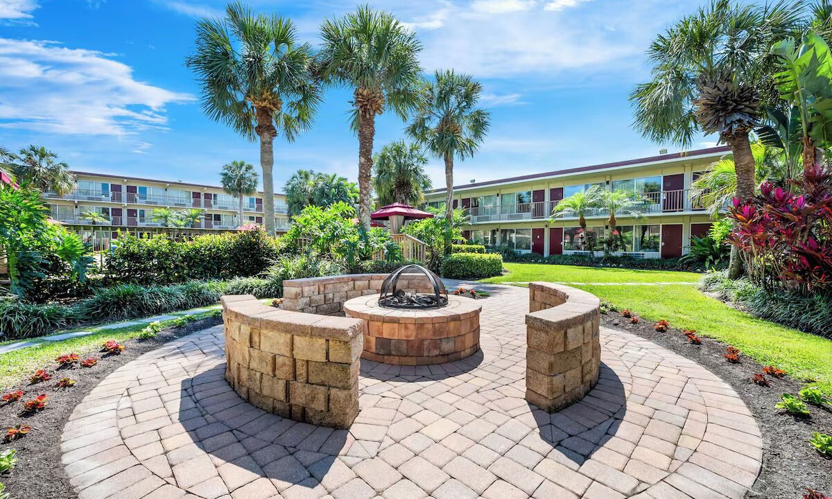 Photo of Livingroom in East Naples