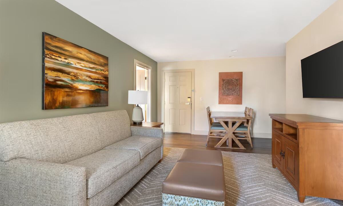 Photo of Livingroom in Northeast Santa Fe