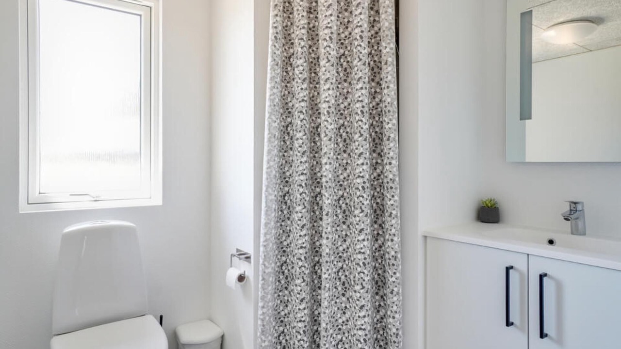 Photo of Bathroom in Mommark Strand