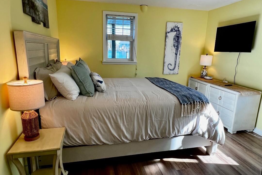 Photo of Bedroom in Solomons