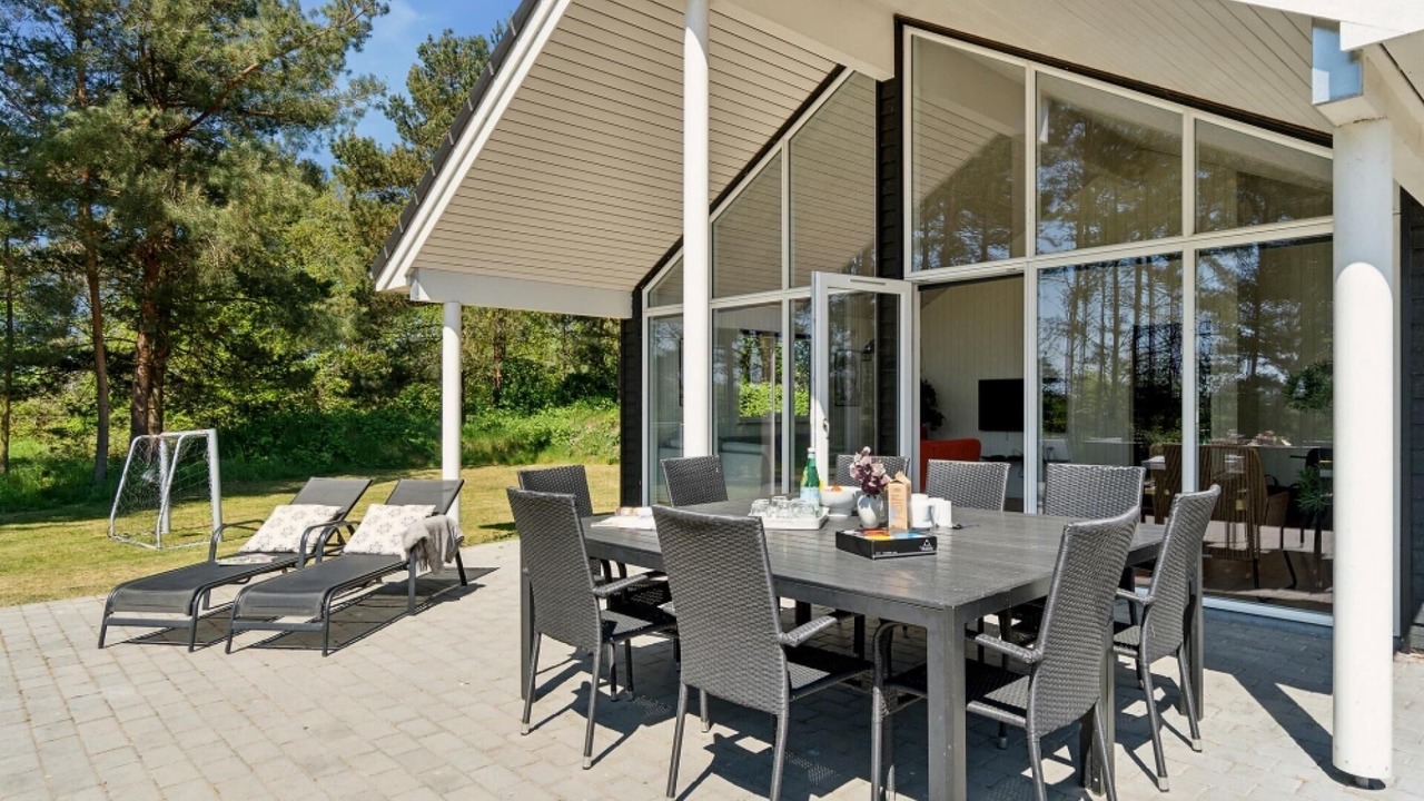 Photo of Others in Bedegaard