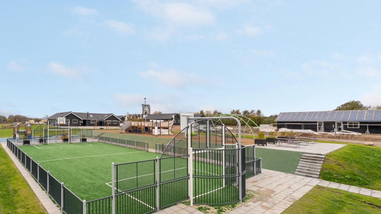 Photo of Others in Mommark Strand