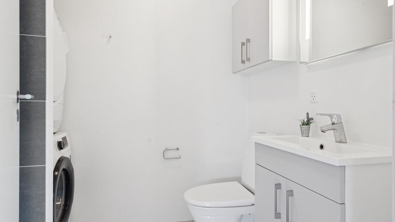 Photo of Bathroom in Henne