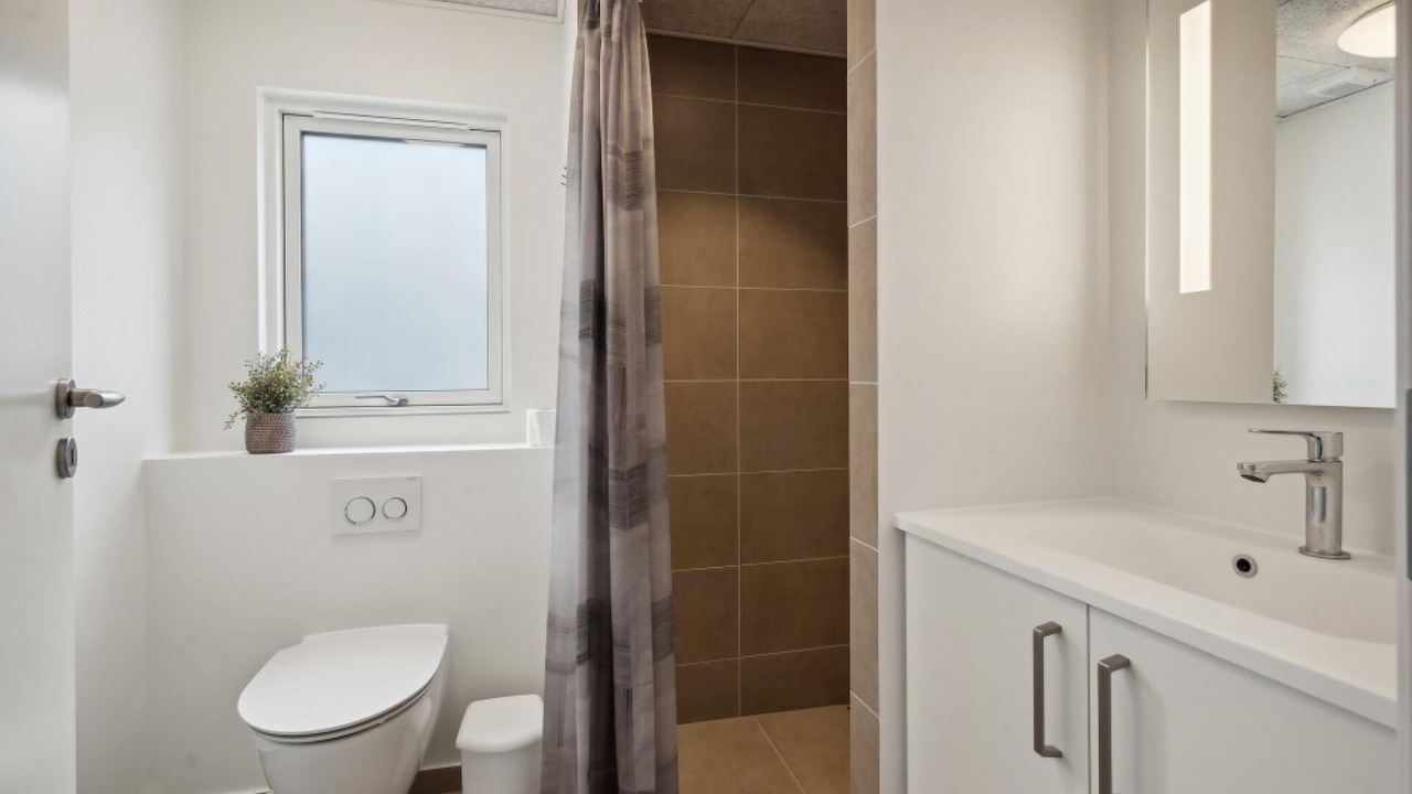 Photo of Bathroom in Mommark Strand