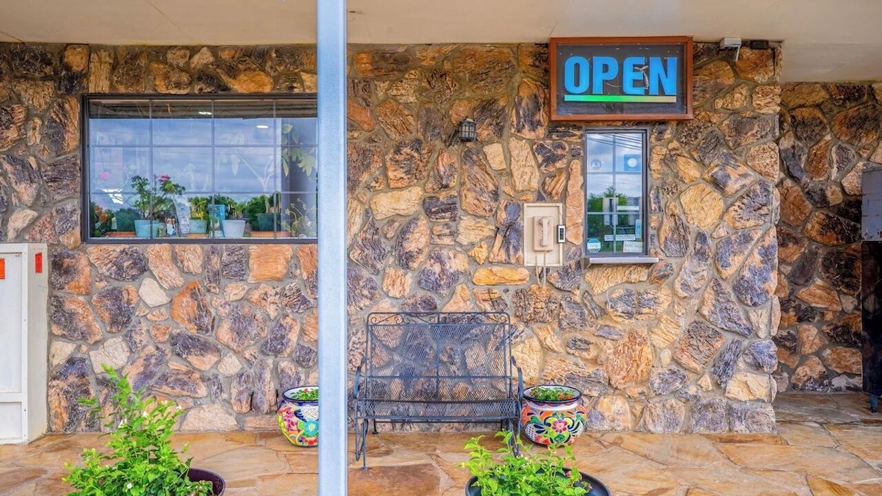 Photo of Outdoor in Ira