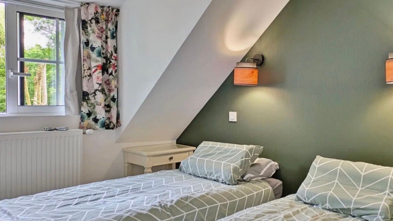 Photo of Bedroom in Oisseau