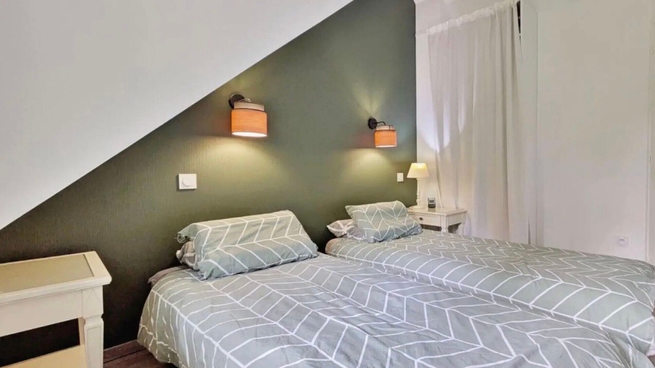 Photo of Bedroom in Oisseau