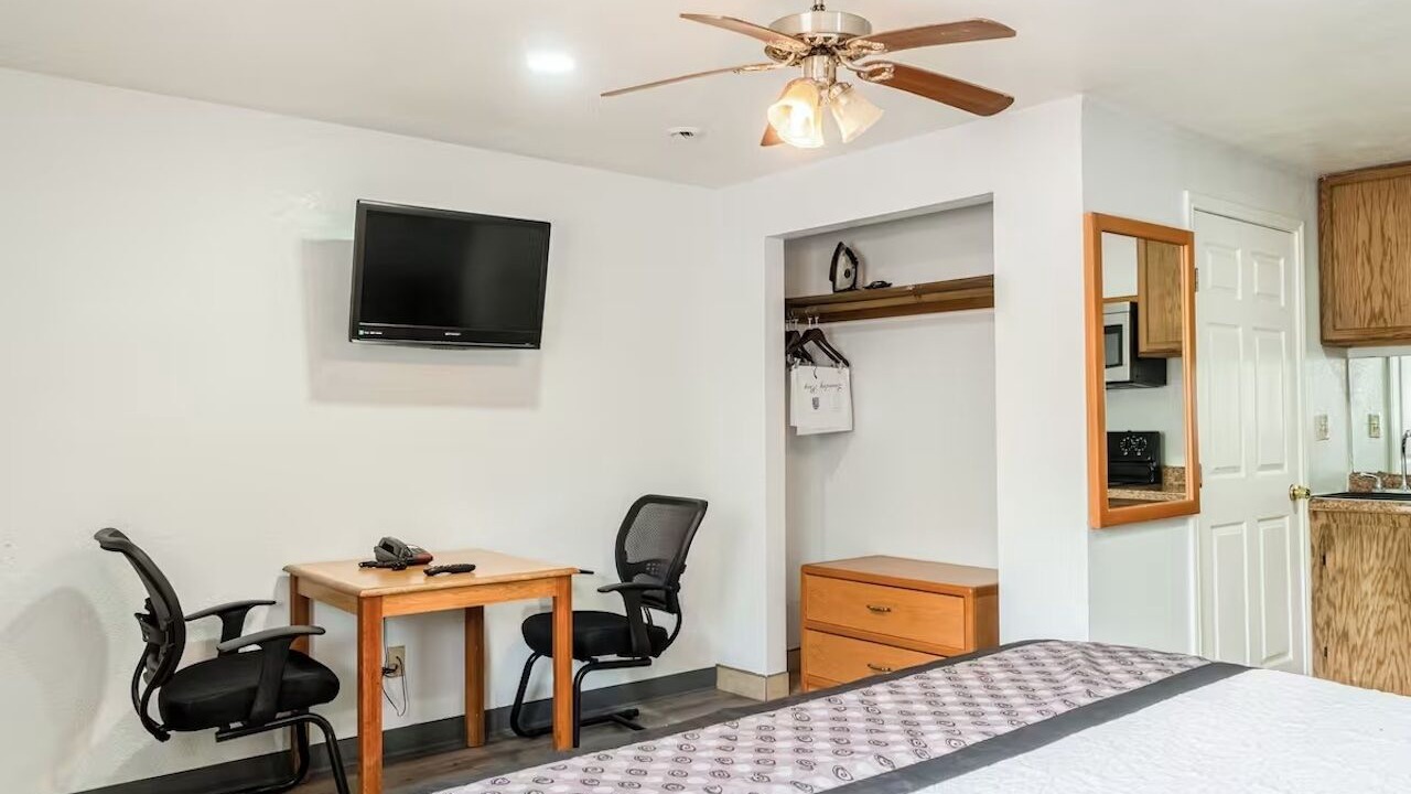 Photo of Bedroom in Ira