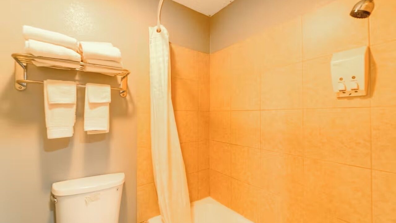 Photo of Bathroom in Ira