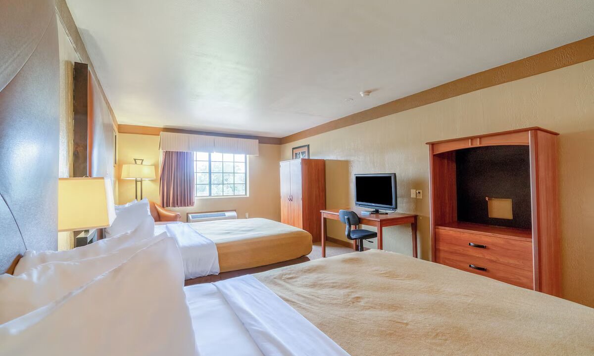 Photo of Others in Beeville