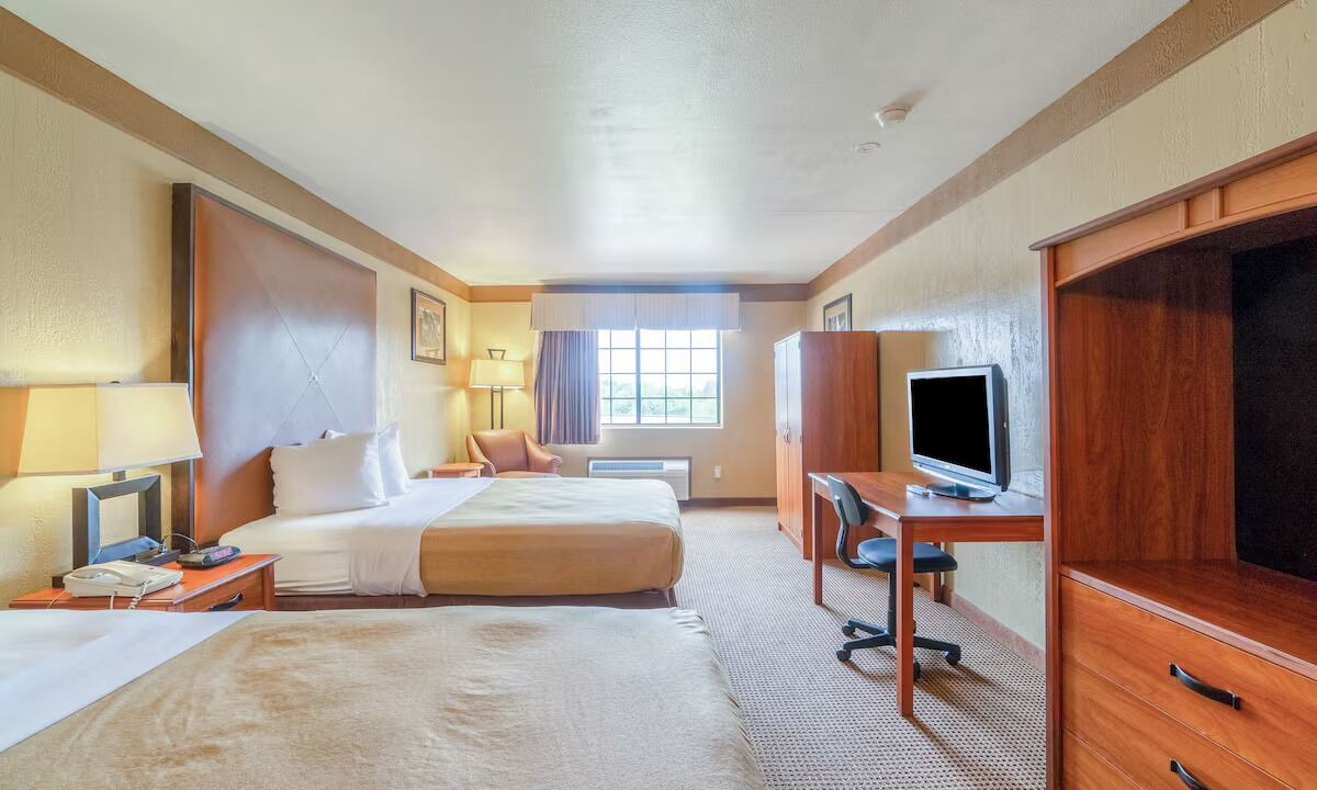 Photo of Others in Beeville