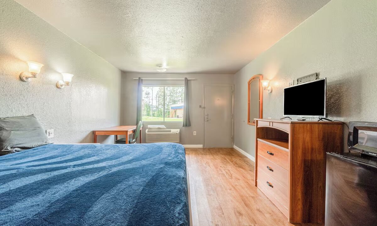 Photo of Others in Livingston