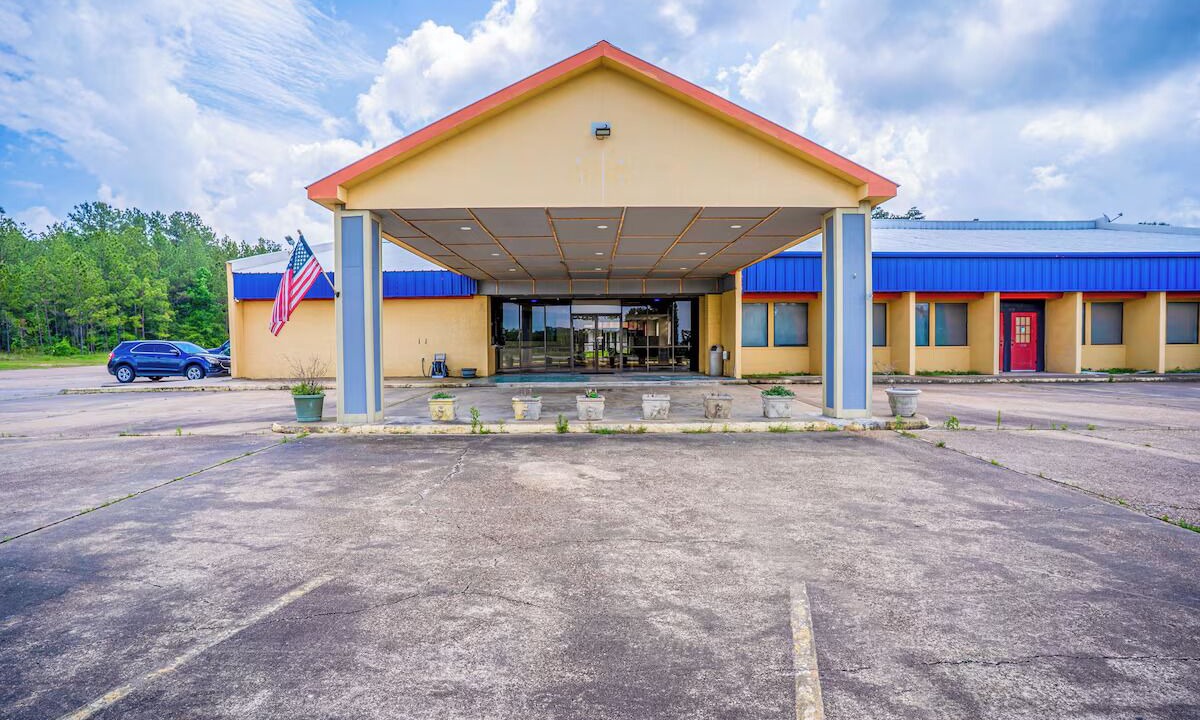 Photo of Outdoor in Livingston