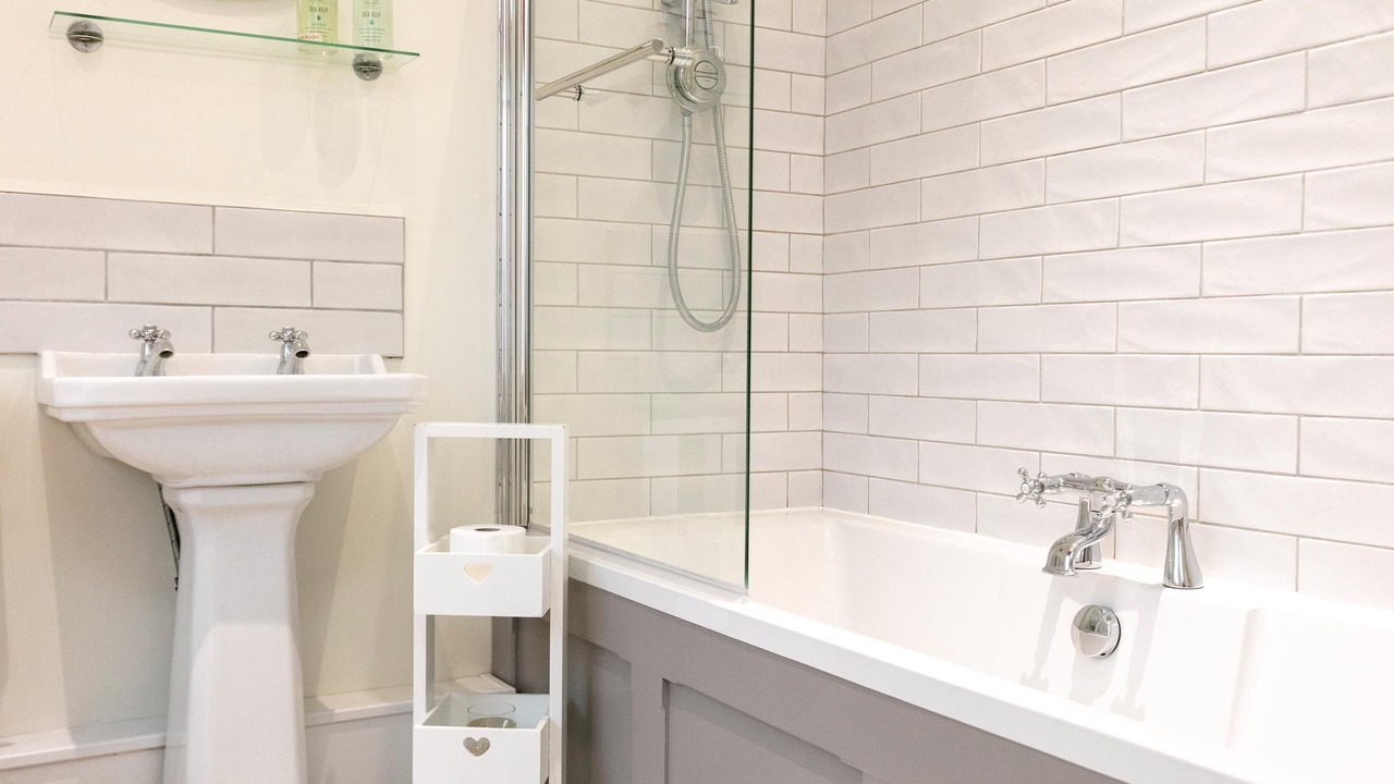 Photo of Bathroom in Hernhill