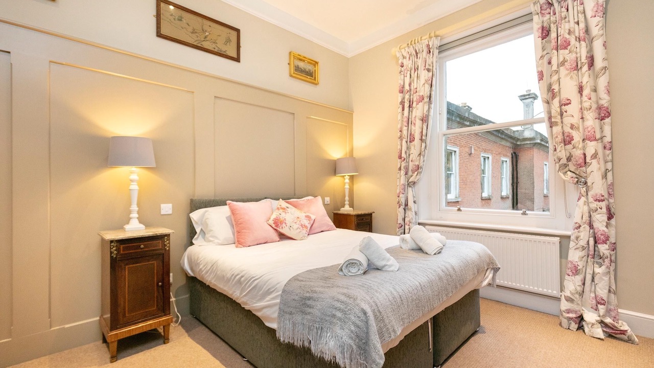 Photo of Bedroom in Hernhill