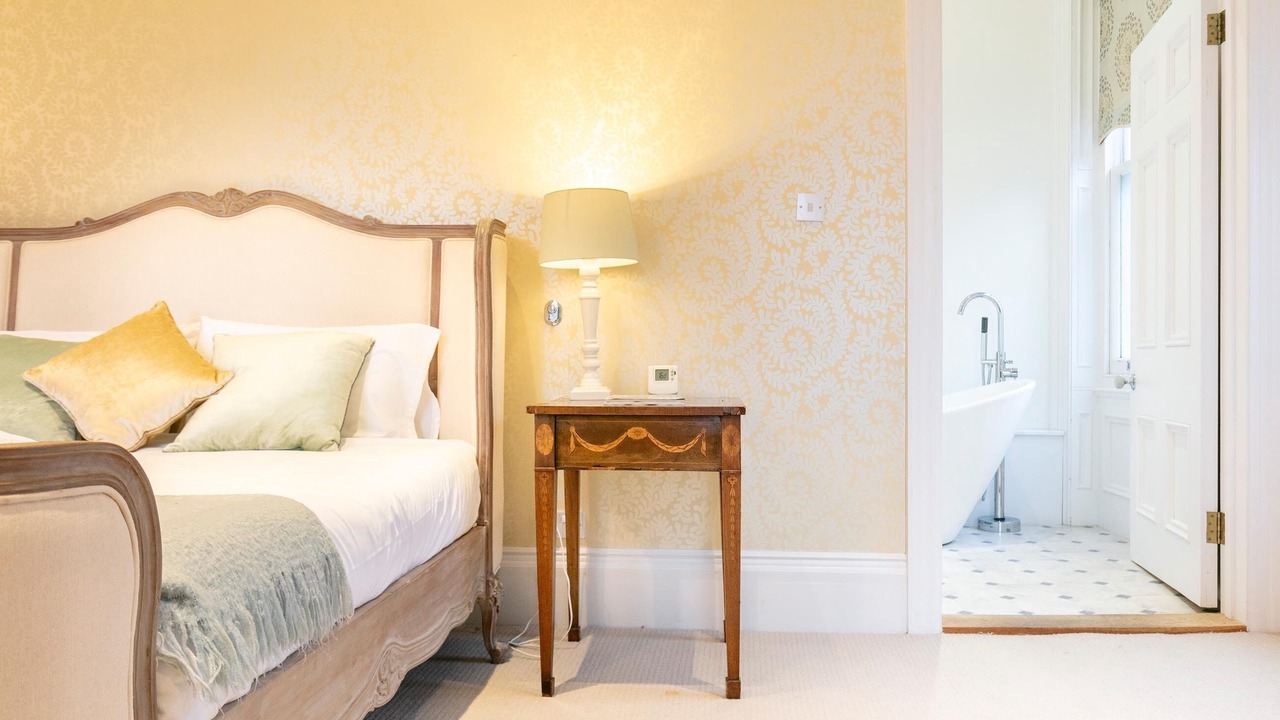 Photo of Bedroom in Hernhill