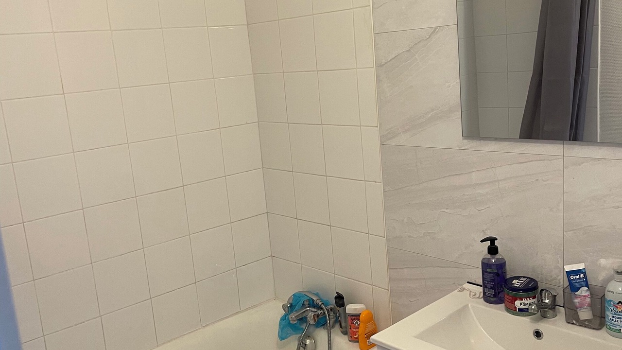 Photo of Bathroom in Buxerolles