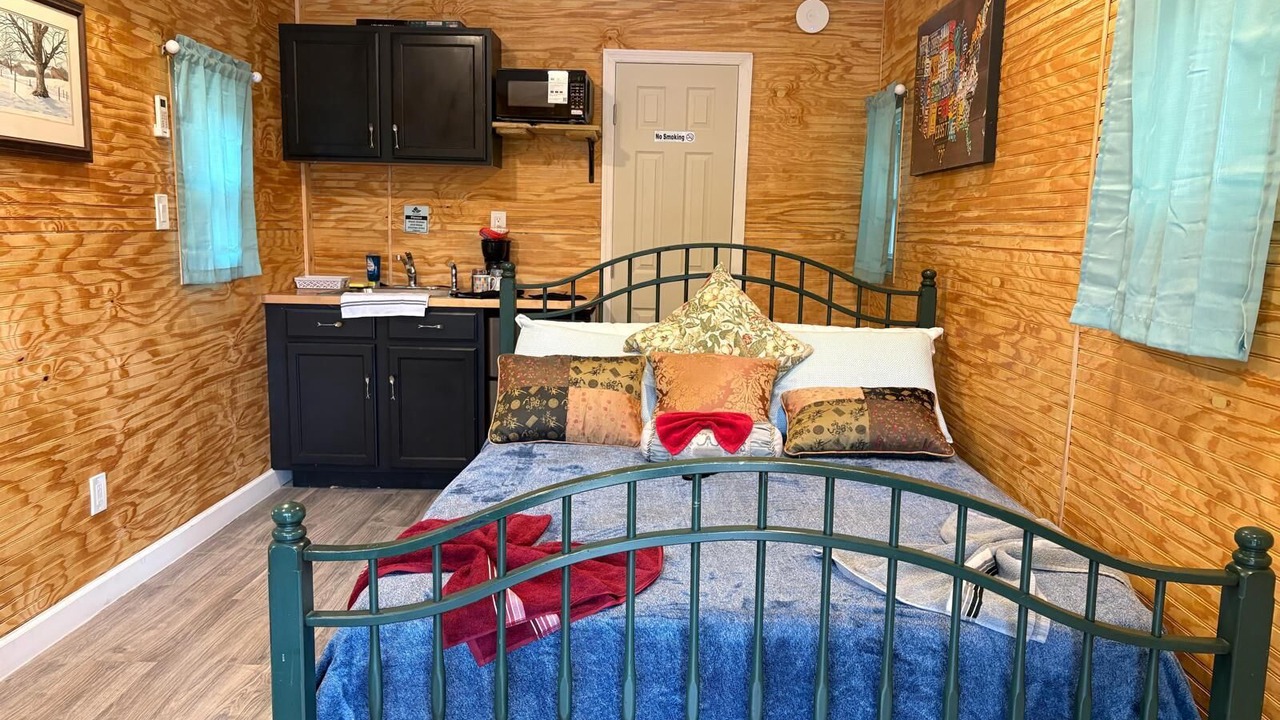 Photo of Bedroom in Northside