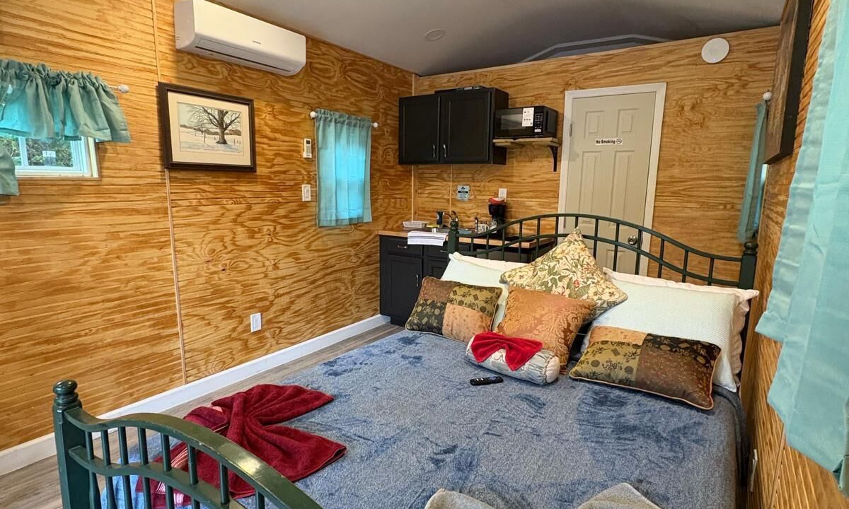 Photo of Bedroom in Northside