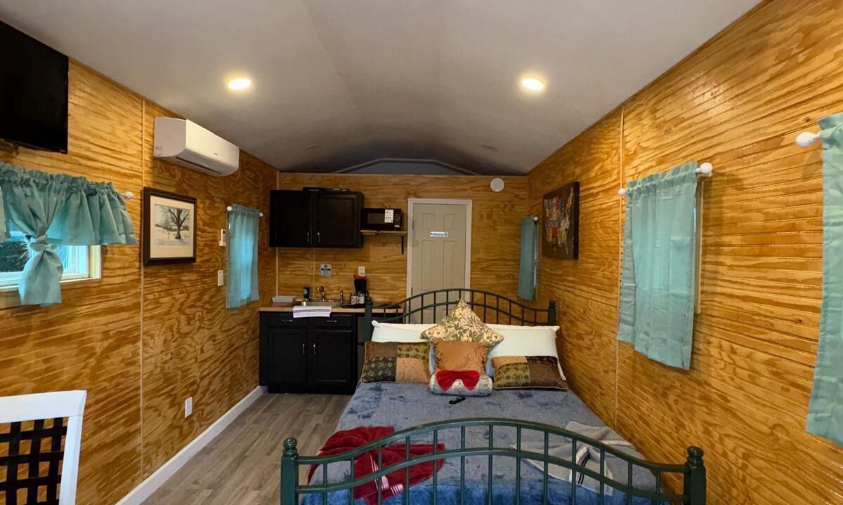 Photo of Bedroom in Northside