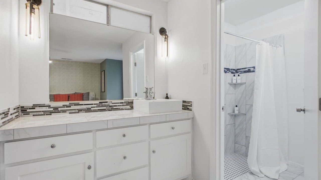 Photo of Bathroom in Shearer Hills - Ridgeview