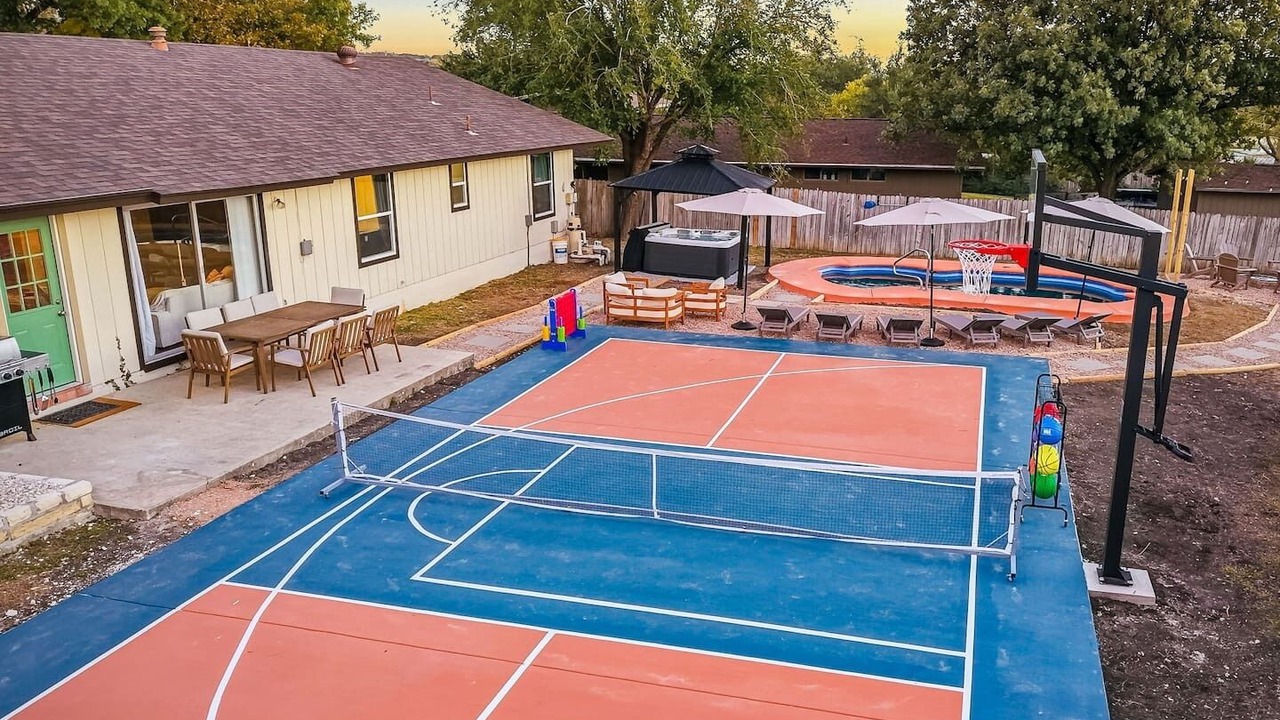 Photo of Outdoor in Shearer Hills - Ridgeview