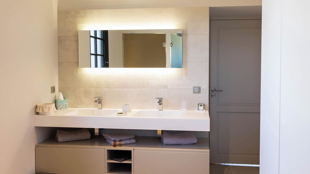 Photo of Bathroom in Saint-Emilion